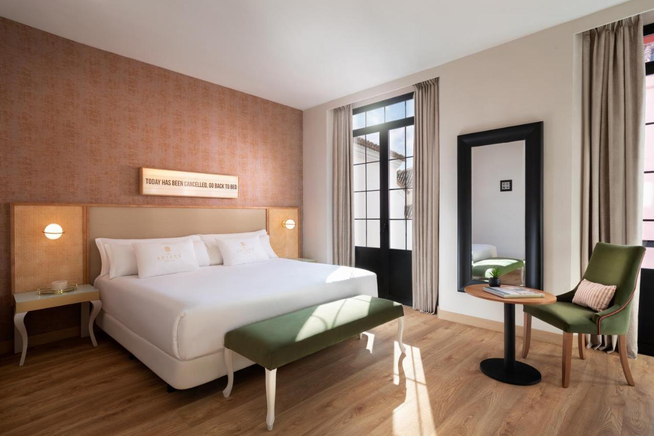 King Room - Sherry,1333887962:JPEG
